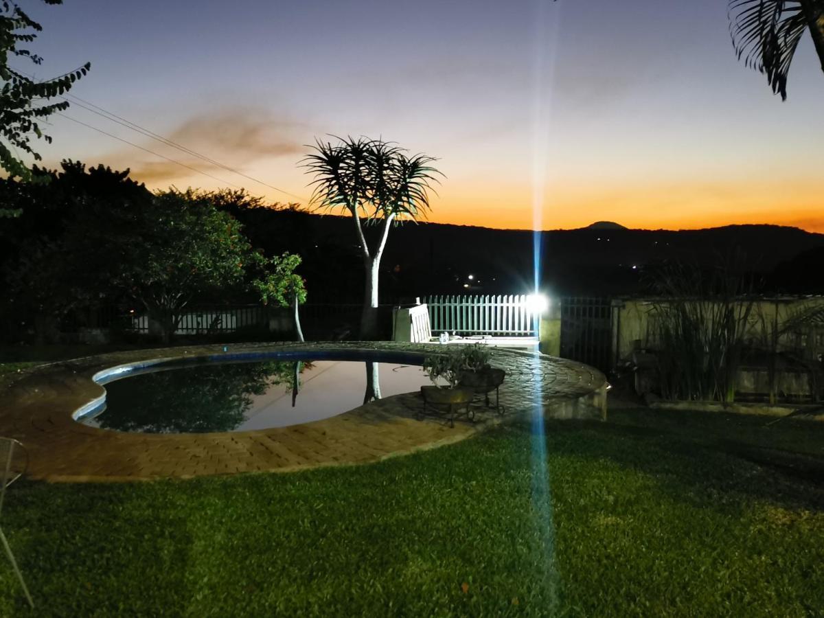 Macnut Bed And Breakfast Mbombela Exterior photo