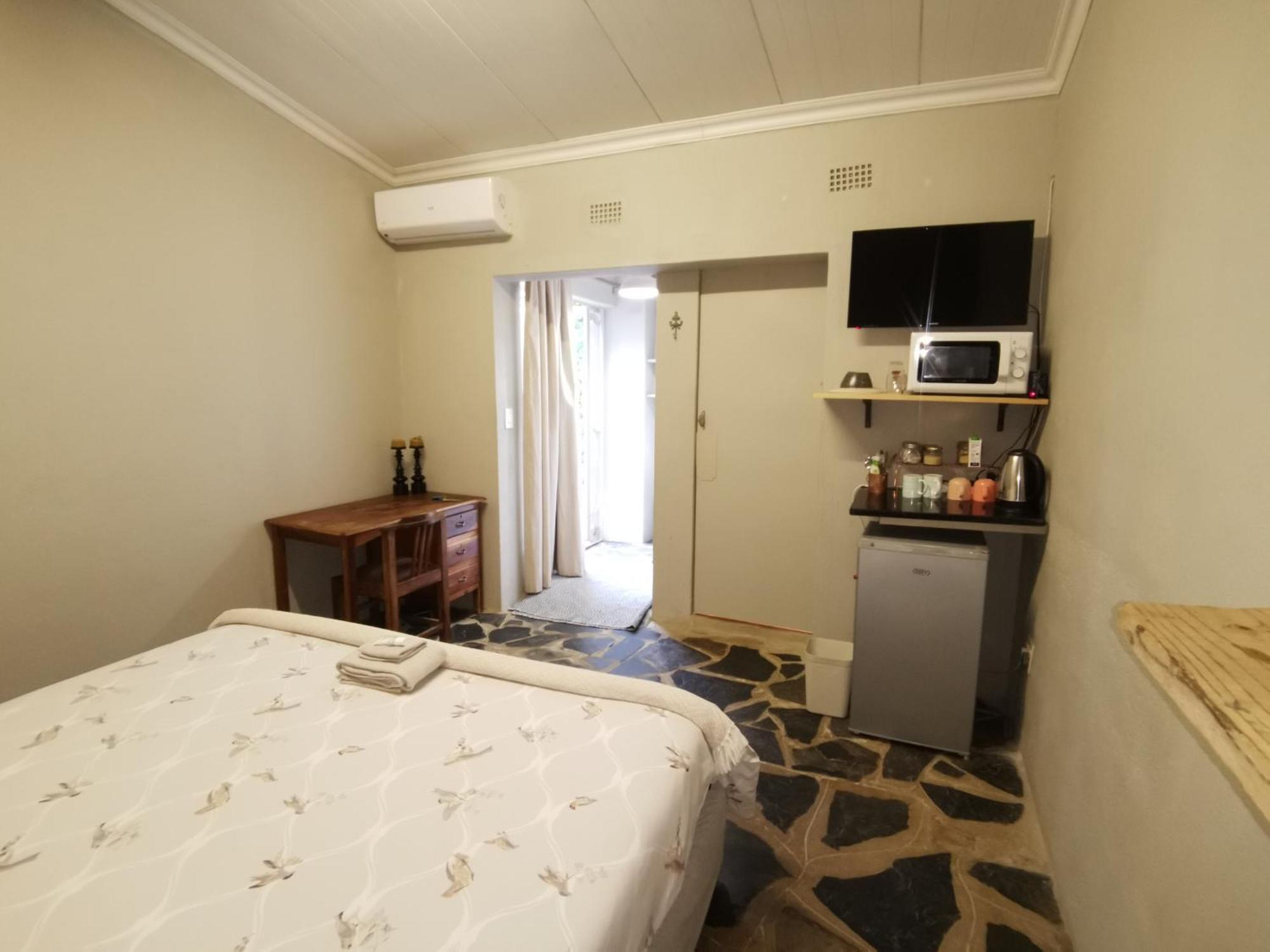 Macnut Bed And Breakfast Mbombela Room photo